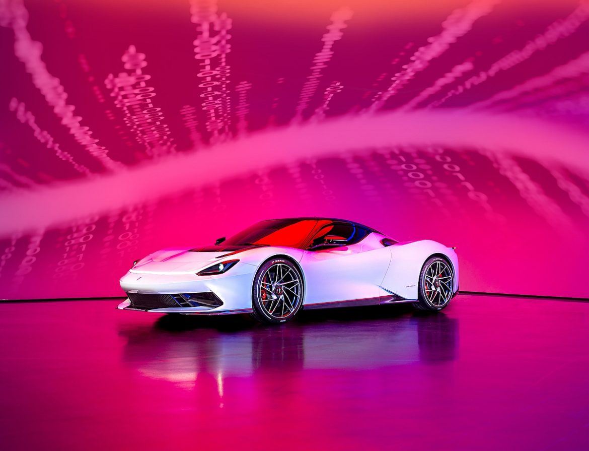 Telekom_Pininfarina Battista